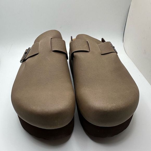 CUSHIONAIRE Women's Cork Footbed Platform Clog 7.5 BROWN - Picture 2 of 7